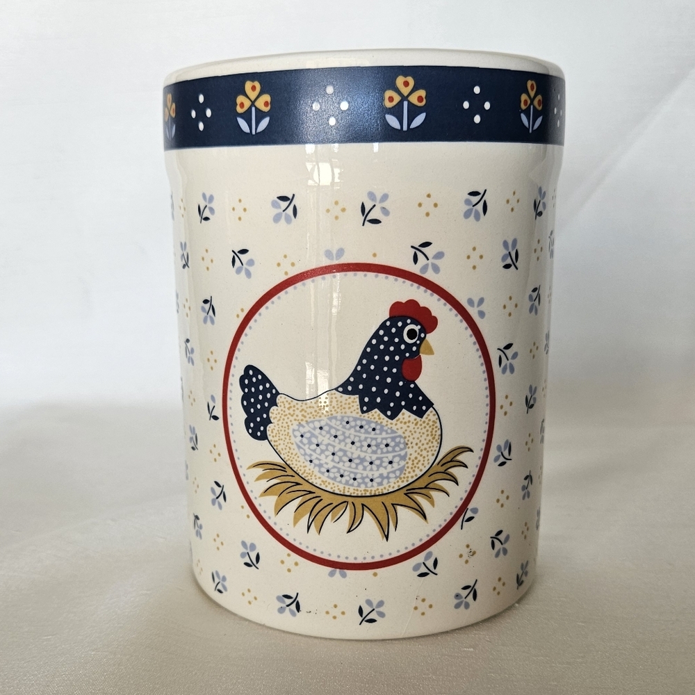 Vintagr Country Hen